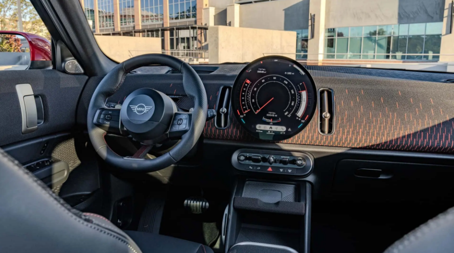 معرفی مینی کانتریمن JCW جدید با قدرت ۳۱۶ اسب بخار