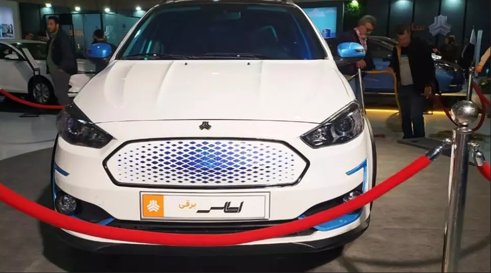 سایپا اطلس برقی در نمایشگاه تحول صنعت خودرو