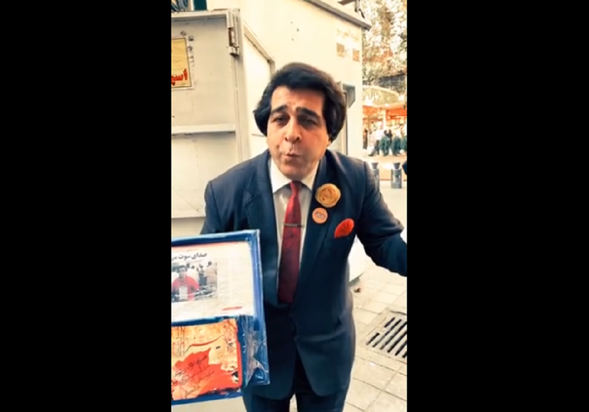 ویدئویی دیدنی از هنرنمایی یک مرد در بازار تهران