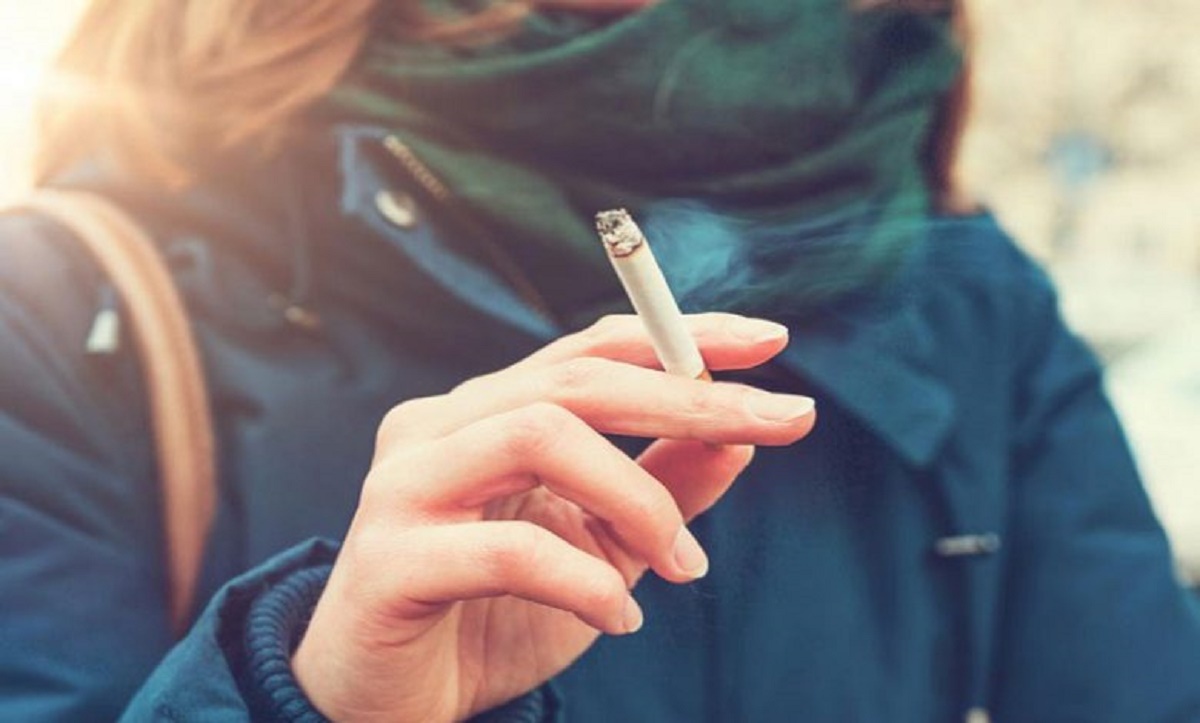 آماری تکان‌دهنده از مصرف دخانیات بین دختران نوجوان
