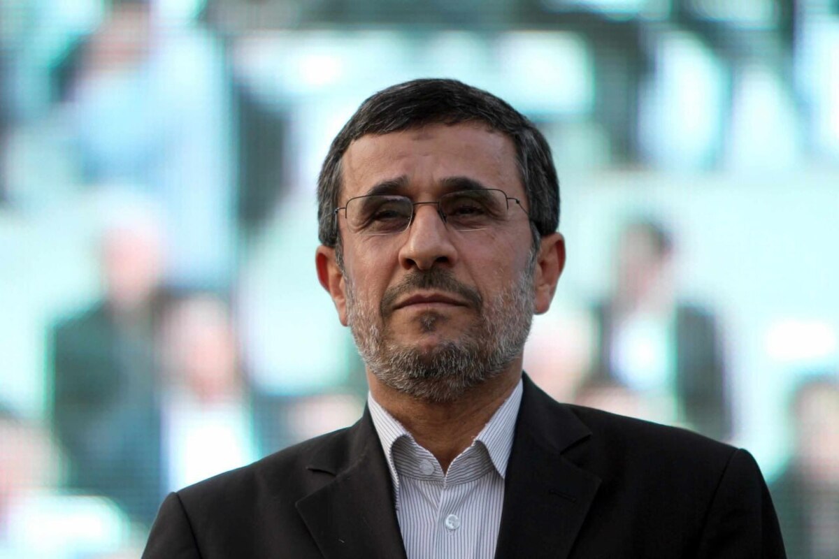 روایت تازه از تذکر رهبر انقلاب به احمدی‌نژاد روی آنتن تلویزیون