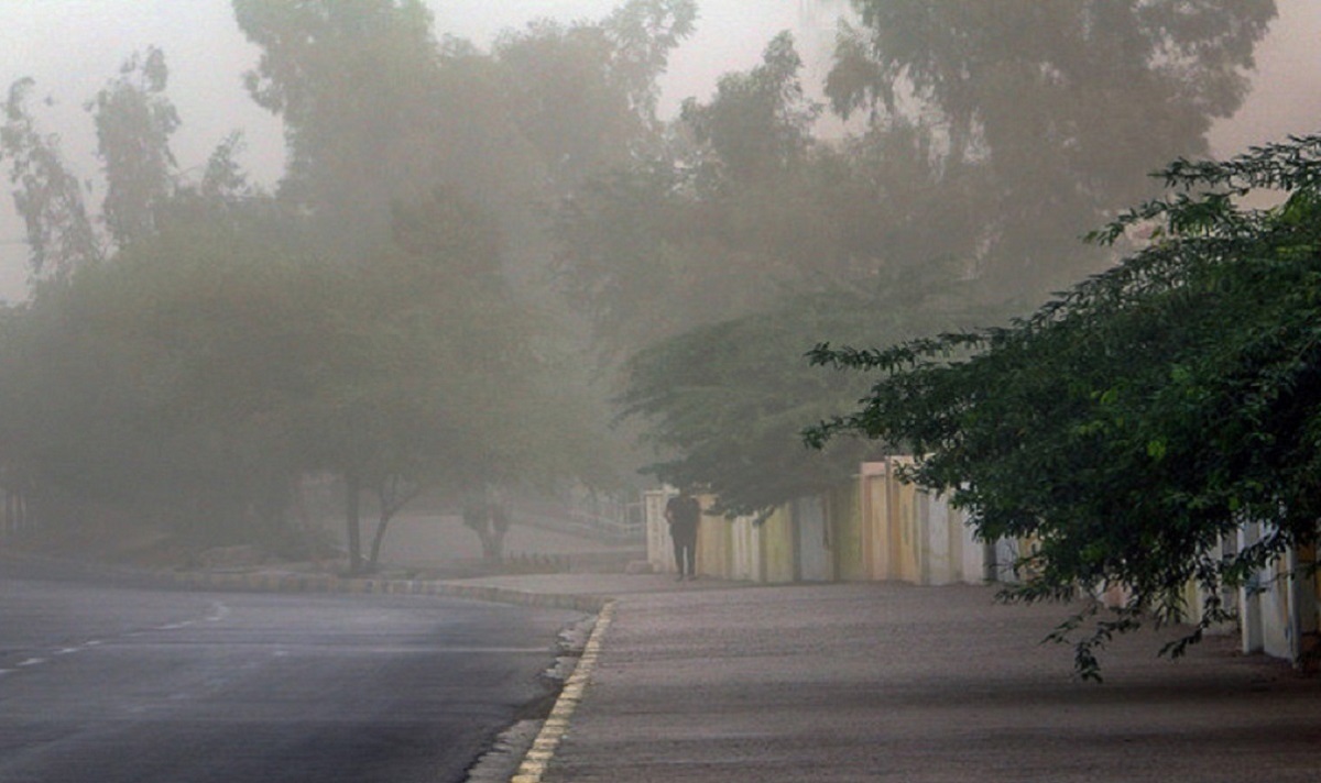 وزش باد شدید شرق کشور؛ افزایش آلودگی هوا طی هفته آینده