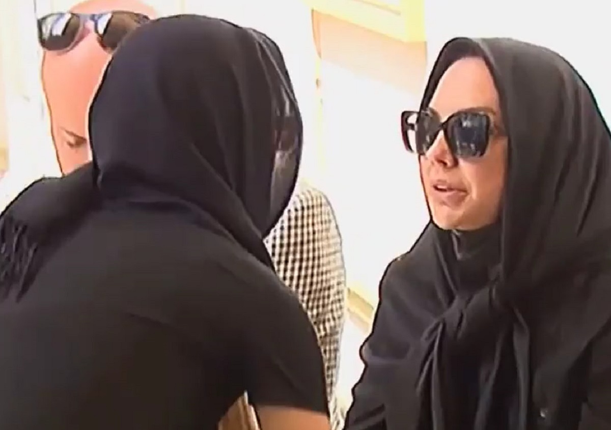 سکته ابرو گوندش