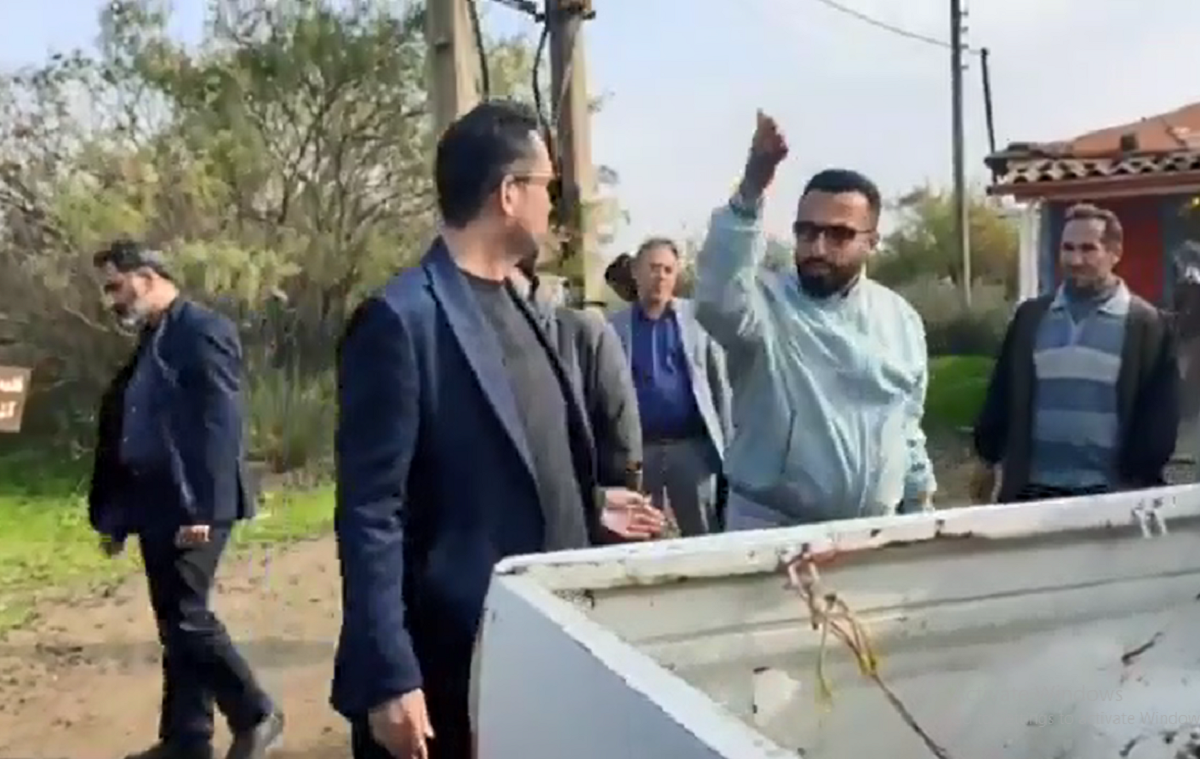 برخورد زشت مدیرکل میراث گلستان با یک محیط بان برخورد زشت مدیرکل میراث گلستان با یک محیط بان