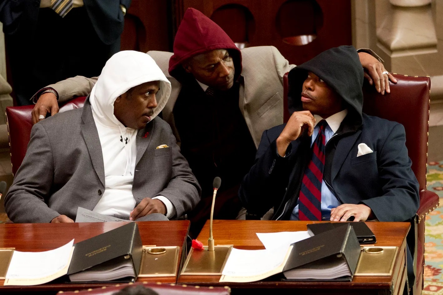 هودی نماد اعتراض سیاه پوستان در آمریکا هودی نماد اعتراض سیاه پوستان در آمریکا