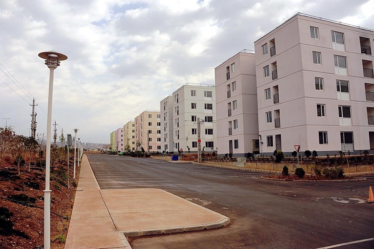 مترو خانه‌های پرند را گران می‌کند؟