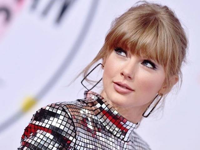 تیلور سوئیفت کیست؟