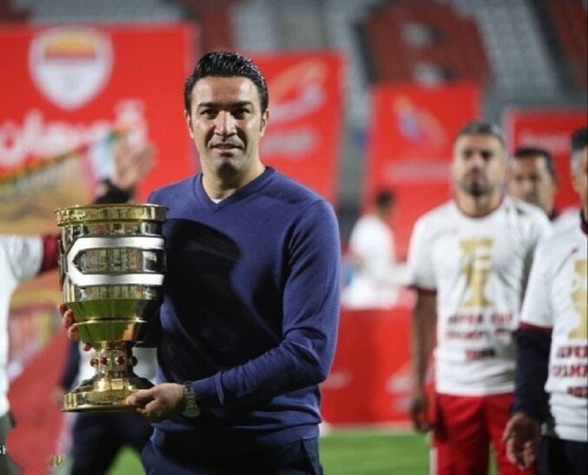 جواد نکونام یک جام را از استقلال گرفت!