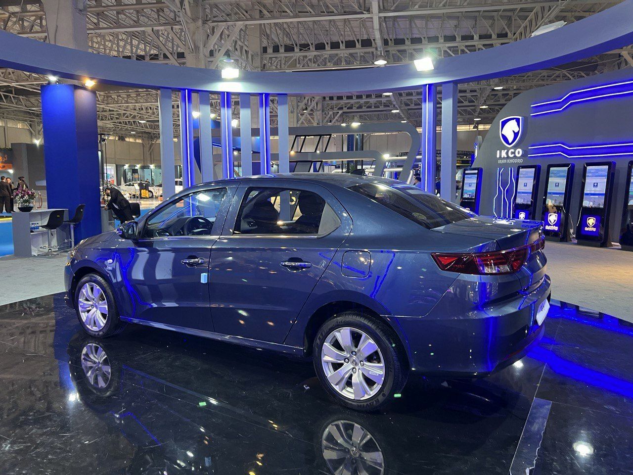 معرفی تارا V۴ اتوماتیک تیپ LX