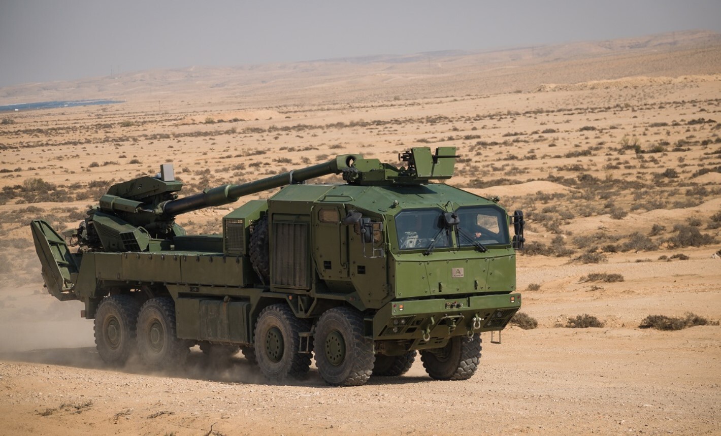 مشخصات توپ خودكششی اتموس اسرائیل