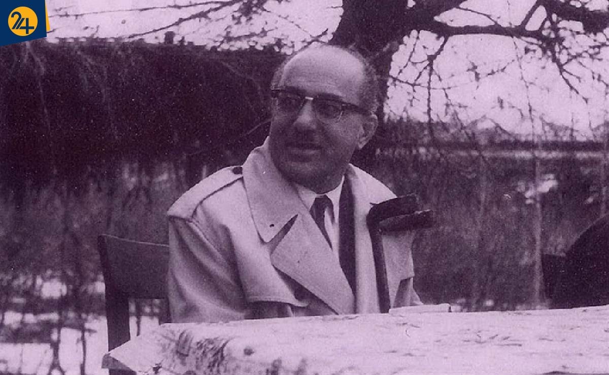 داود منشی زاده