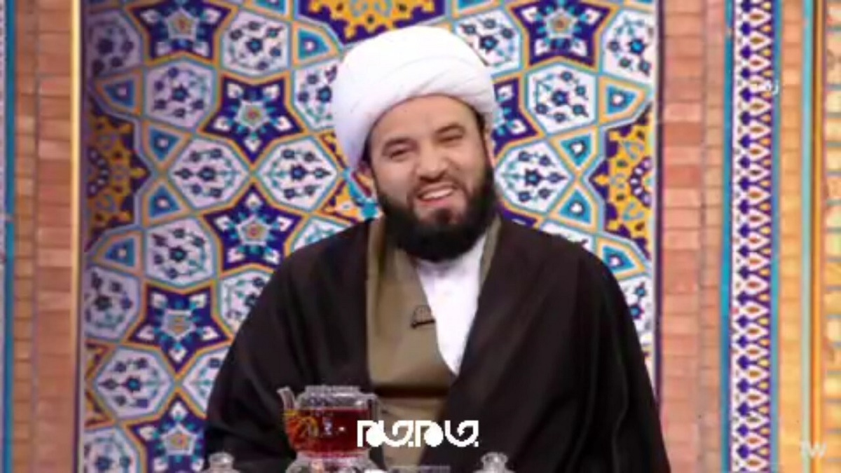 واکنش مجری تلویزیون به نام جالب یک روحانی؛ آیت الله سالار!‌