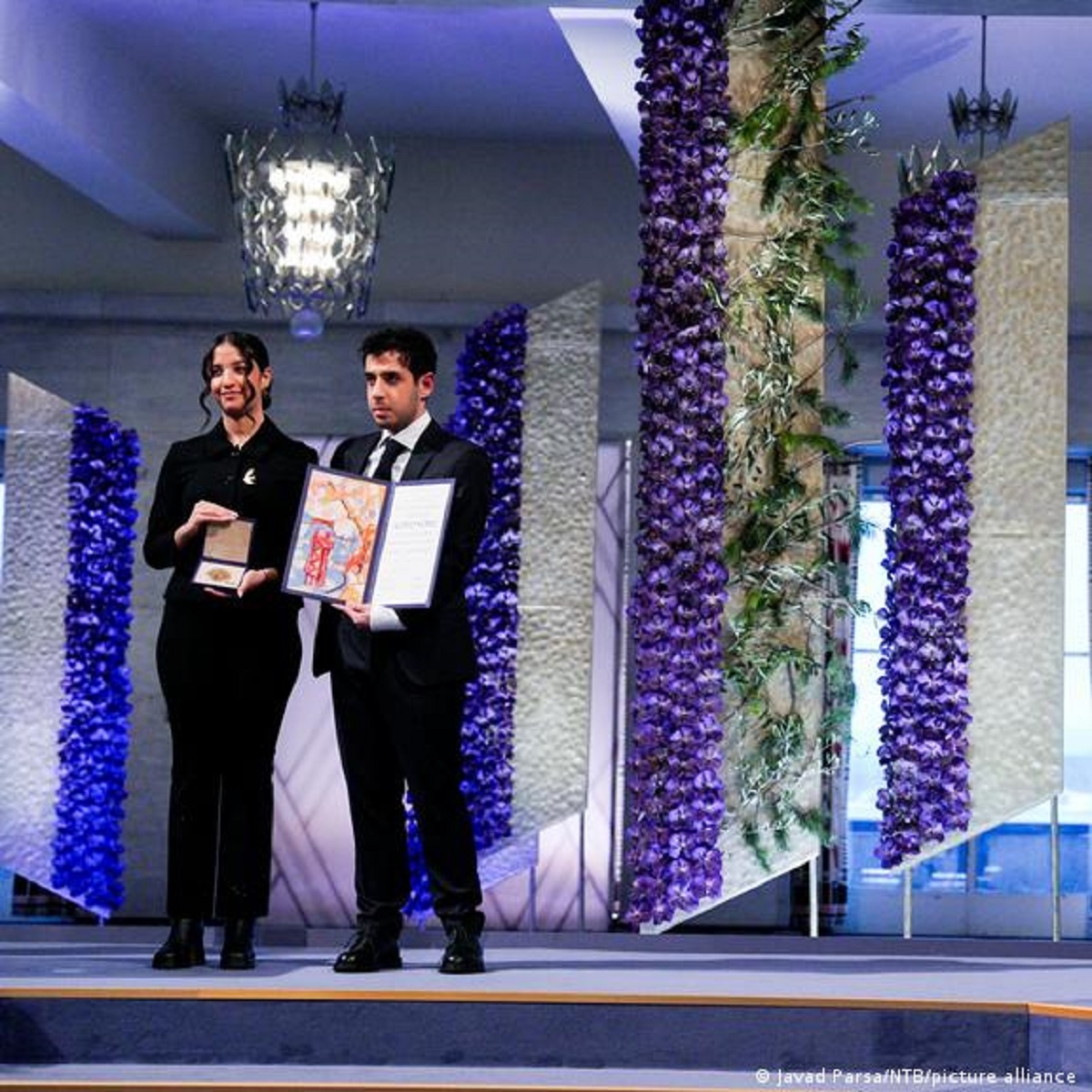 نرگس محمدی فعال سیاسی کیست؟