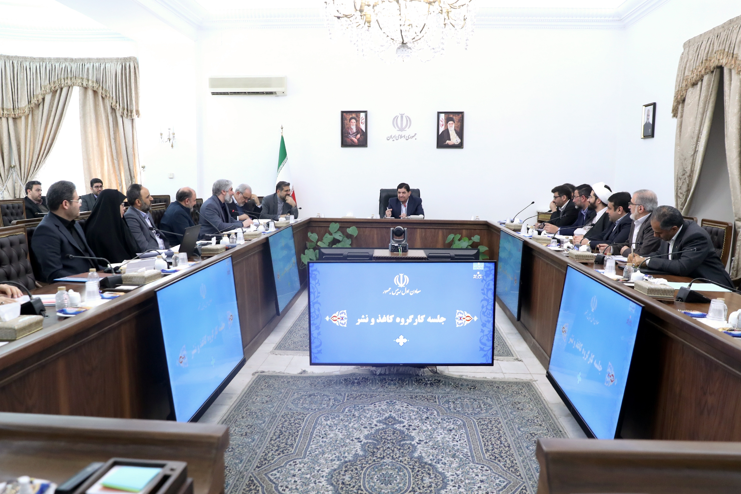 برنامه ریزی برای تکمیل کارخانجات نیمه تمام کاغذ برنامه ریزی برای تکمیل کارخانجات نیمه تمام کاغذ