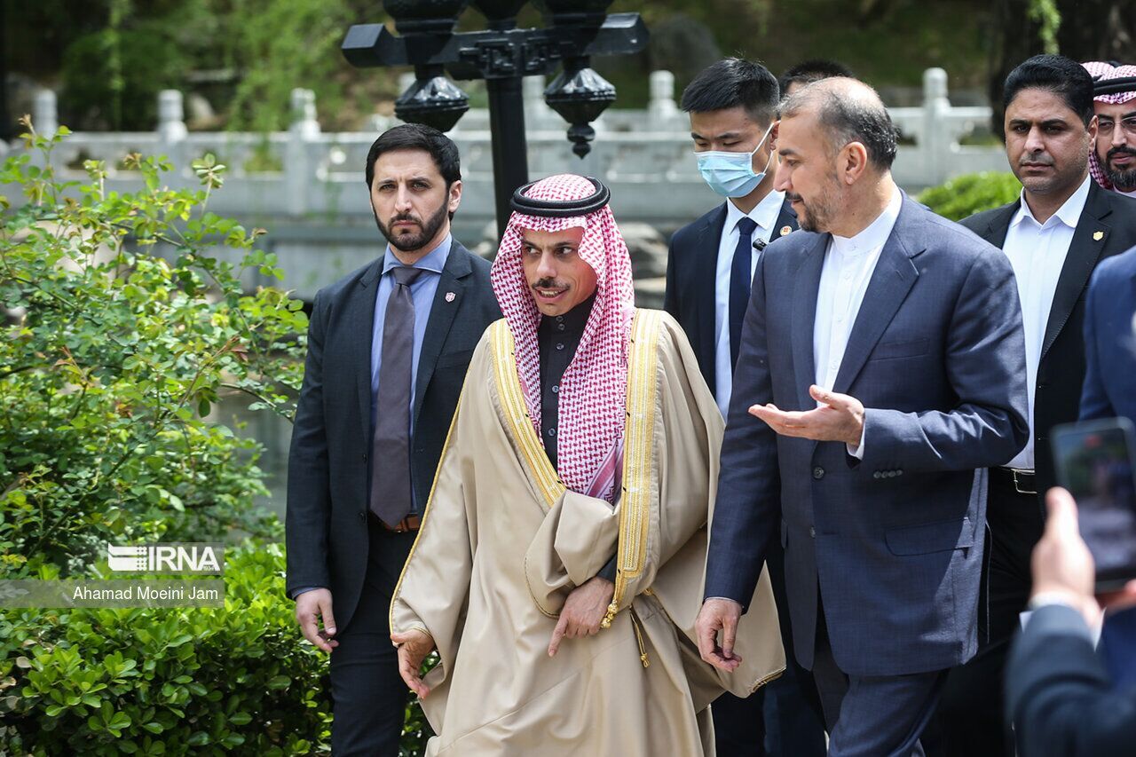 رایزنی امیرعبداللهیان و وزیر خارجه عربستان در خصوص تحولات غزه