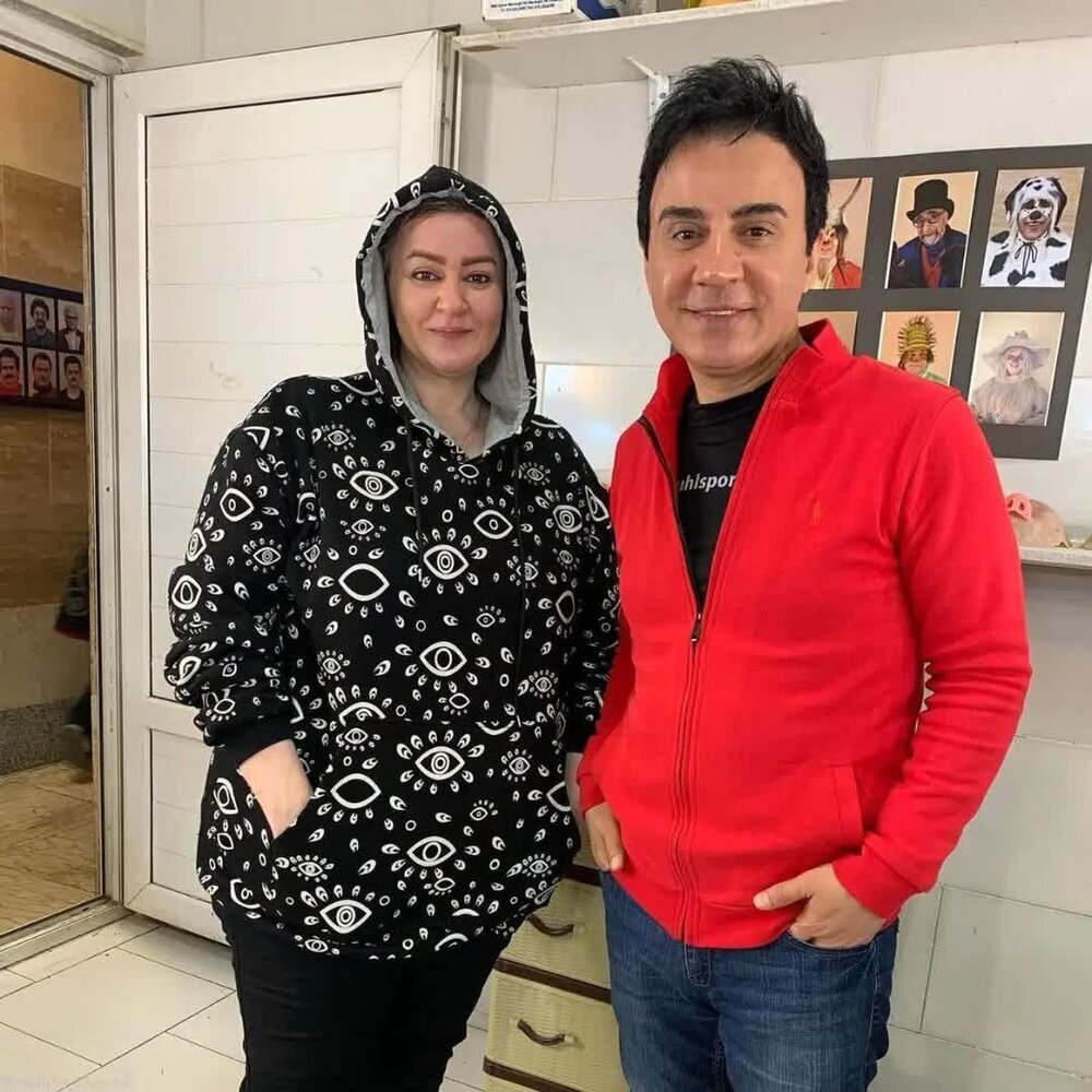 عموپورنگ کیست؟