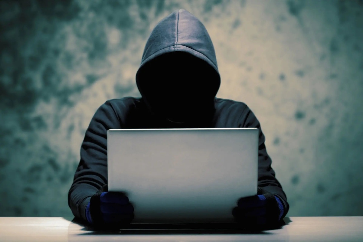 گروه هکری گنجشک درنده: نخواستیم همه جایگاه‌های سوخت را از کار بیندازیم!