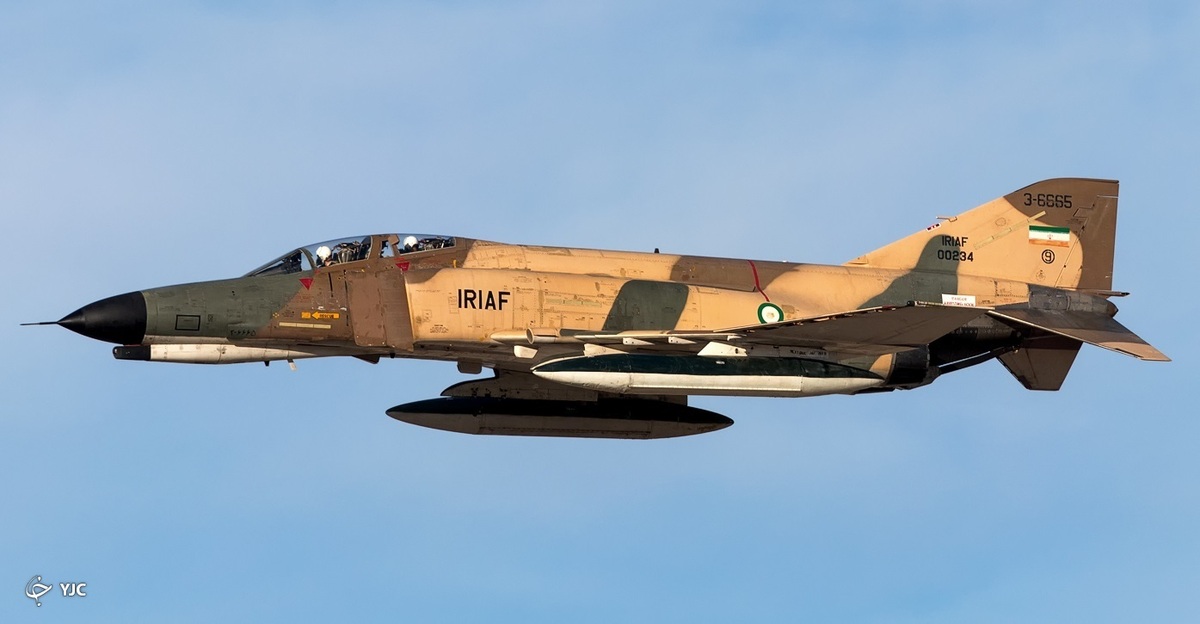 پرواز جنگنده F4 شبح خلیج فارس، برفراز  بندرعباس