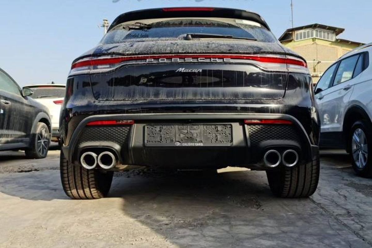 دیوان عدالت اداری باطل کرد؛ مصوب واردات خودروی فوتبالیست‌ها!