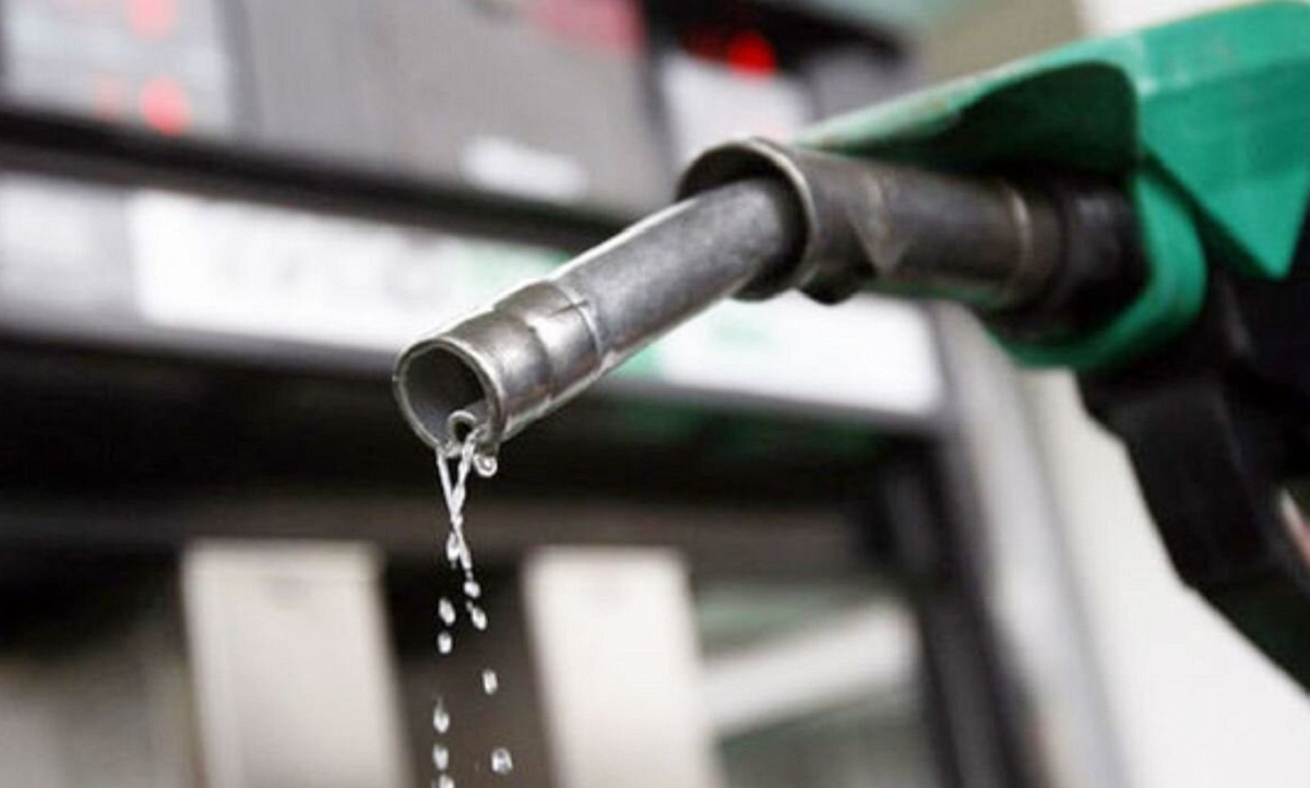 افشاگری نماینده مجلس: اختلال جایگاههای سوخت از طریق سامانه داخلی صورت گرفته است! افشاگری نماینده مجلس: اختلال جایگاههای سوخت از طریق سامانه داخلی صورت گرفته است!