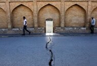 ویدئویی تکان‌دهنده از فرونشست زمین در اصفهان