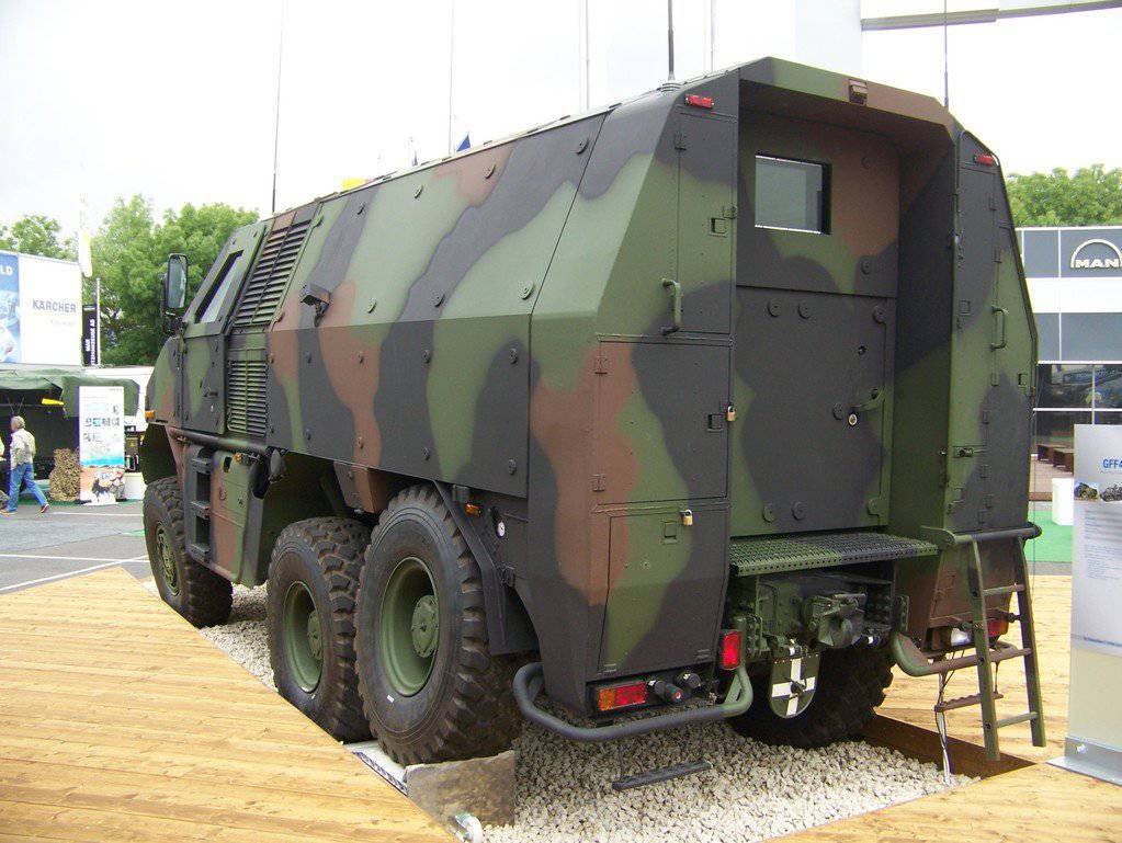 خودروی زرهی GFF 4 خودروی زرهی GFF 4