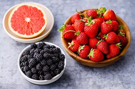 آیا دیابتی‌ها می‌توانند میوه بخورند؟