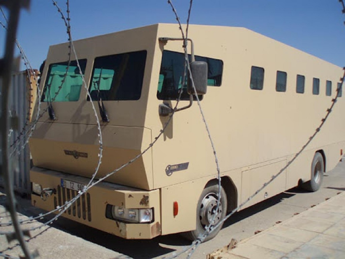 اتوبوس زرهی Rhino RUNNER ارتش آمریکا