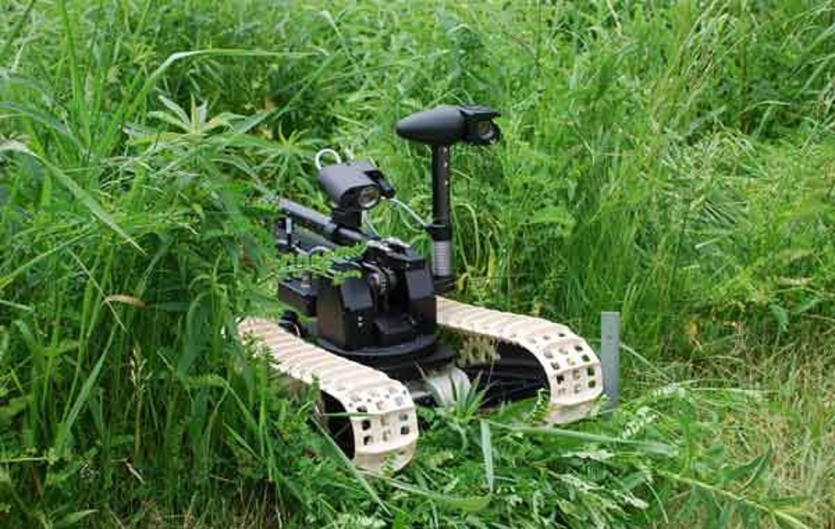 ربات شناسایی Dragon Runner