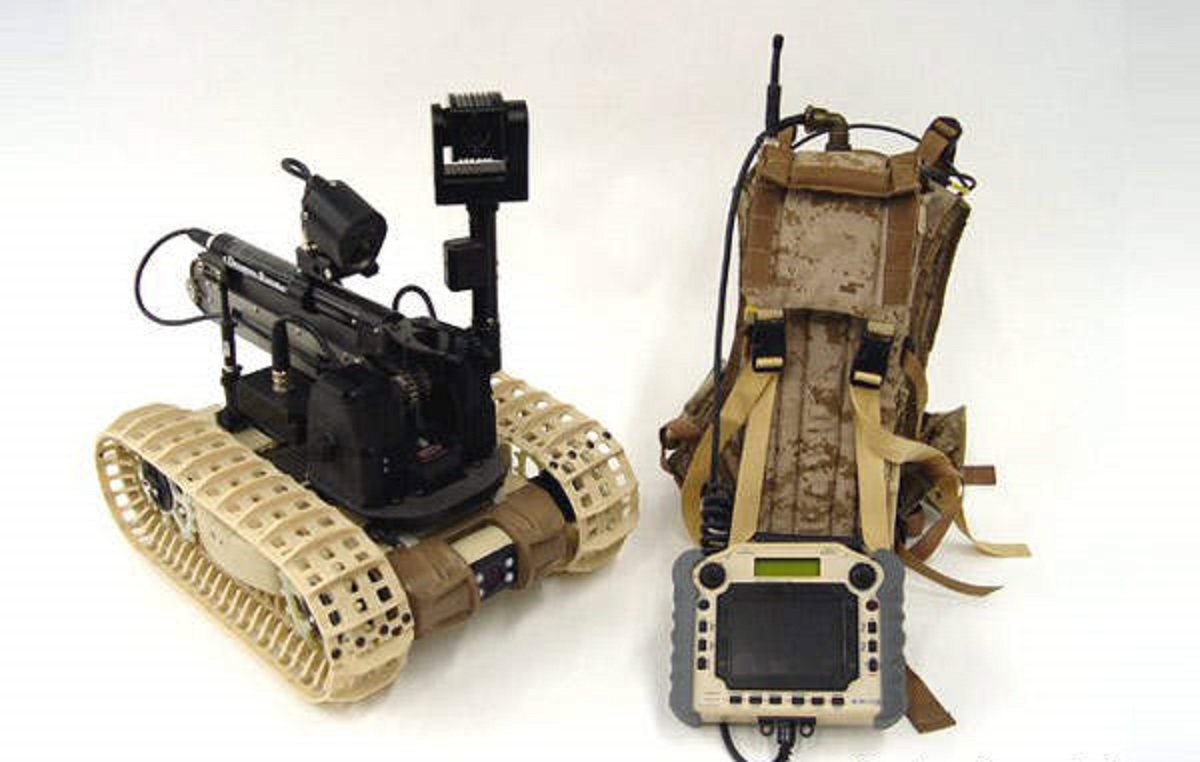 ربات شناسایی Dragon Runner