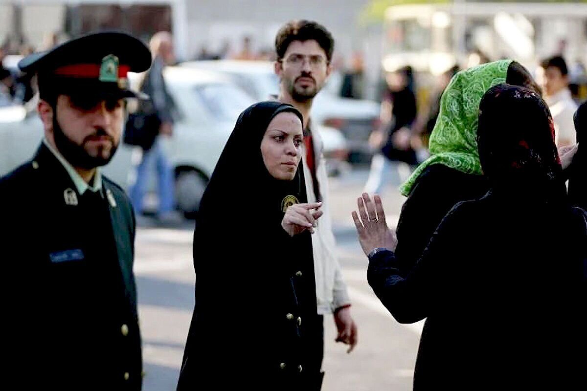 فرمانده انتظامی تهران: طرح پلیس برای برخورد با بی حجاب از امروز آغاز شد