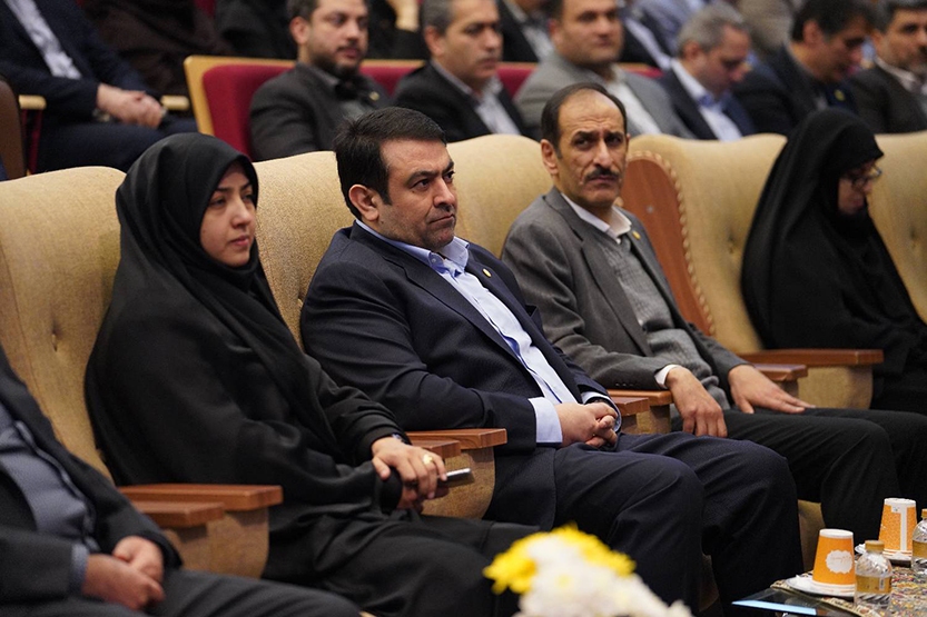 عضو فراکسیون بانوان مجلس: تراز رو به رشد به کارگیری بانوان در بانک ملی ایران عضو فراکسیون بانوان مجلس: تراز رو به رشد به کارگیری بانوان در بانک ملی ایران