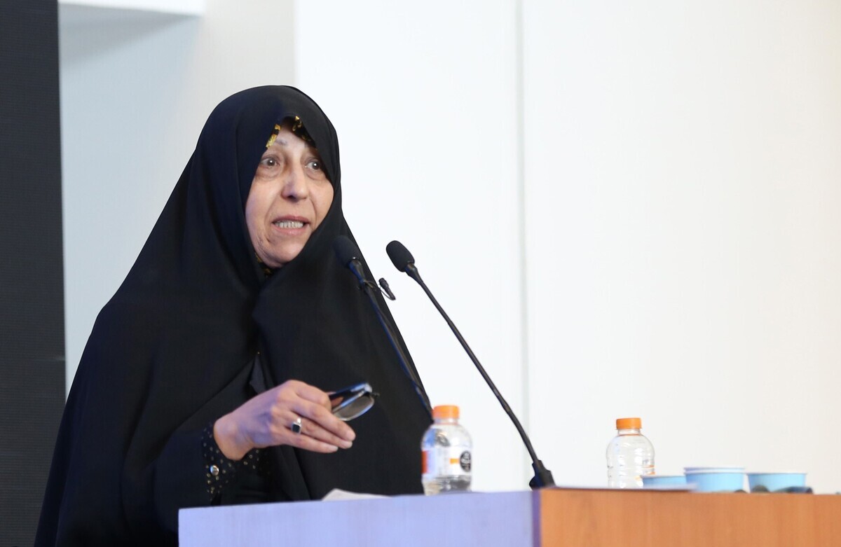 روایت فاطمه هاشمی از نقش مادرش در مشی مرحوم هاشمی؛ ساواکیها میگفتند هاشمی رفسنجانی یک زن بداخلاقی دارد روایت فاطمه هاشمی از نقش مادرش در مشی مرحوم هاشمی؛ ساواکیها میگفتند هاشمی رفسنجانی یک زن بداخلاقی دارد