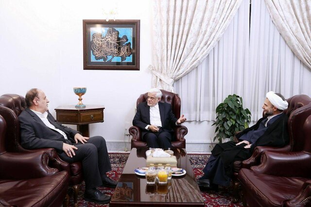 جزئیاتی از جلسه معاونان اول سه قوه| عارف: «وفاق» شعار نظام است| حاجیبابایی: ما رئیس مردم نیستیم | ضیاء هاشمی: باید مزاج مردم را در نظر بگیریم جزئیاتی از جلسه معاونان اول سه قوه| عارف: «وفاق» شعار نظام است| حاجیبابایی: ما رئیس مردم نیستیم | ضیاء هاشمی: باید مزاج مردم را در نظر بگیریم