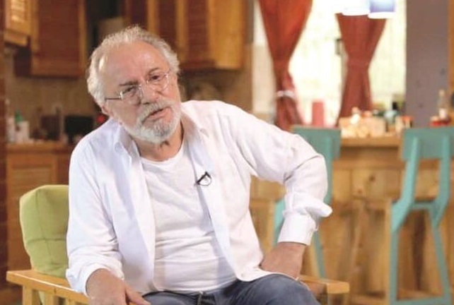 روایت بیژن بیرنگ از ساخت آگهی تلویزیونی و ساخت ۵ بیمارستان با پخش آن! روایت بیژن بیرنگ از ساخت آگهی تلویزیونی و ساخت ۵ بیمارستان با پخش آن!