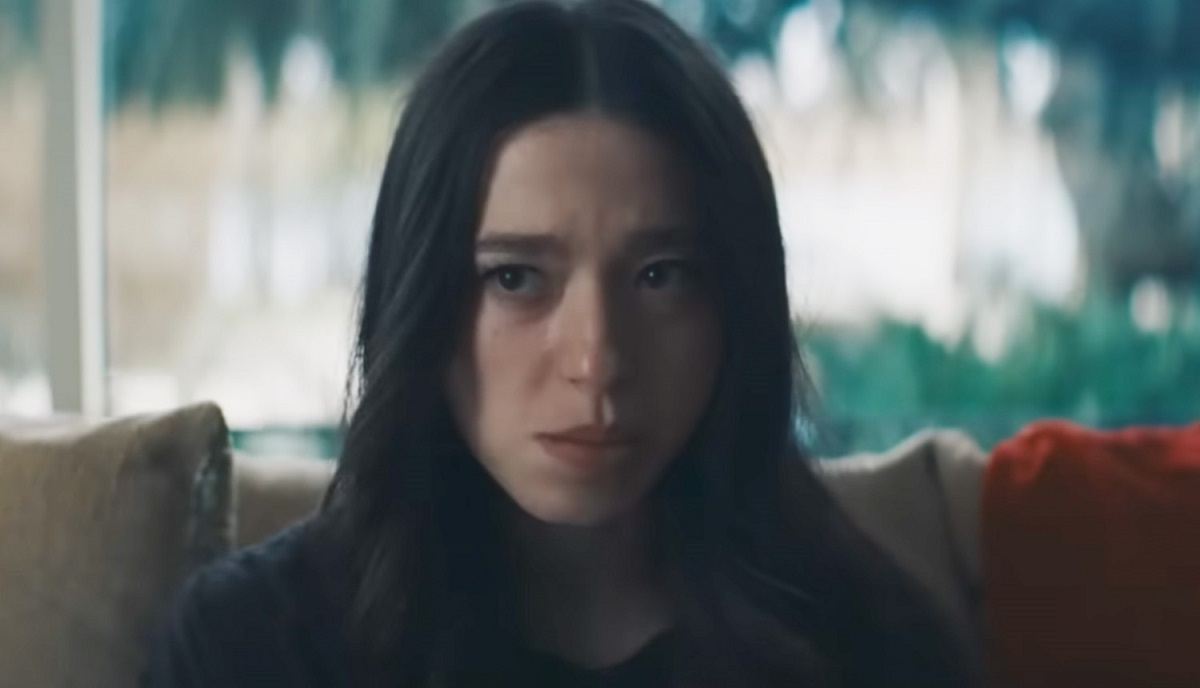 نقد و بررسی فیلم آنورا| نقد و بررسی فیلم آنورا|