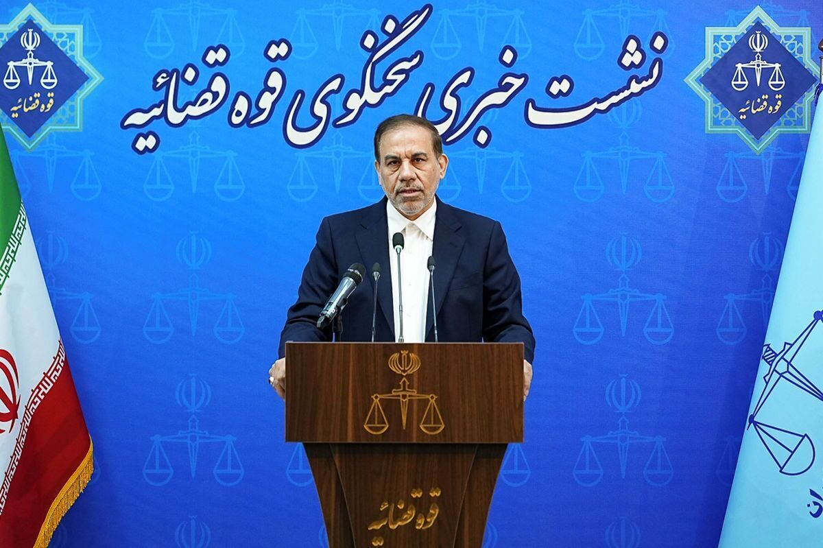 ببینید| ارسال درخواست آزادی مشروط سروناز احمدی به دادگاه ببینید| ارسال درخواست آزادی مشروط سروناز احمدی به دادگاه