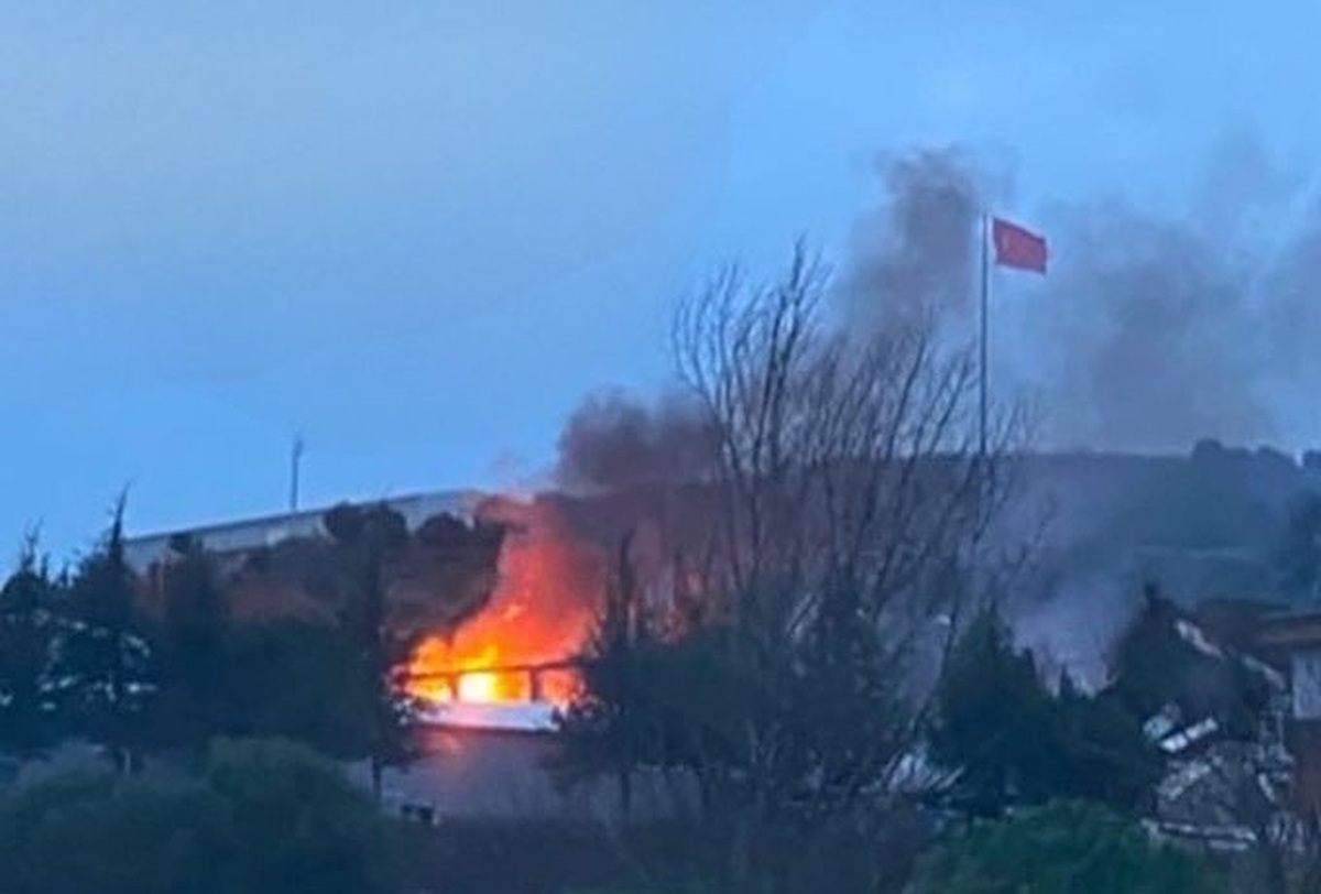 ببینید| انفجار مرگبار در یک کارخانه تسلیحاتسازی در ترکیه ببینید| انفجار مرگبار در یک کارخانه تسلیحاتسازی در ترکیه