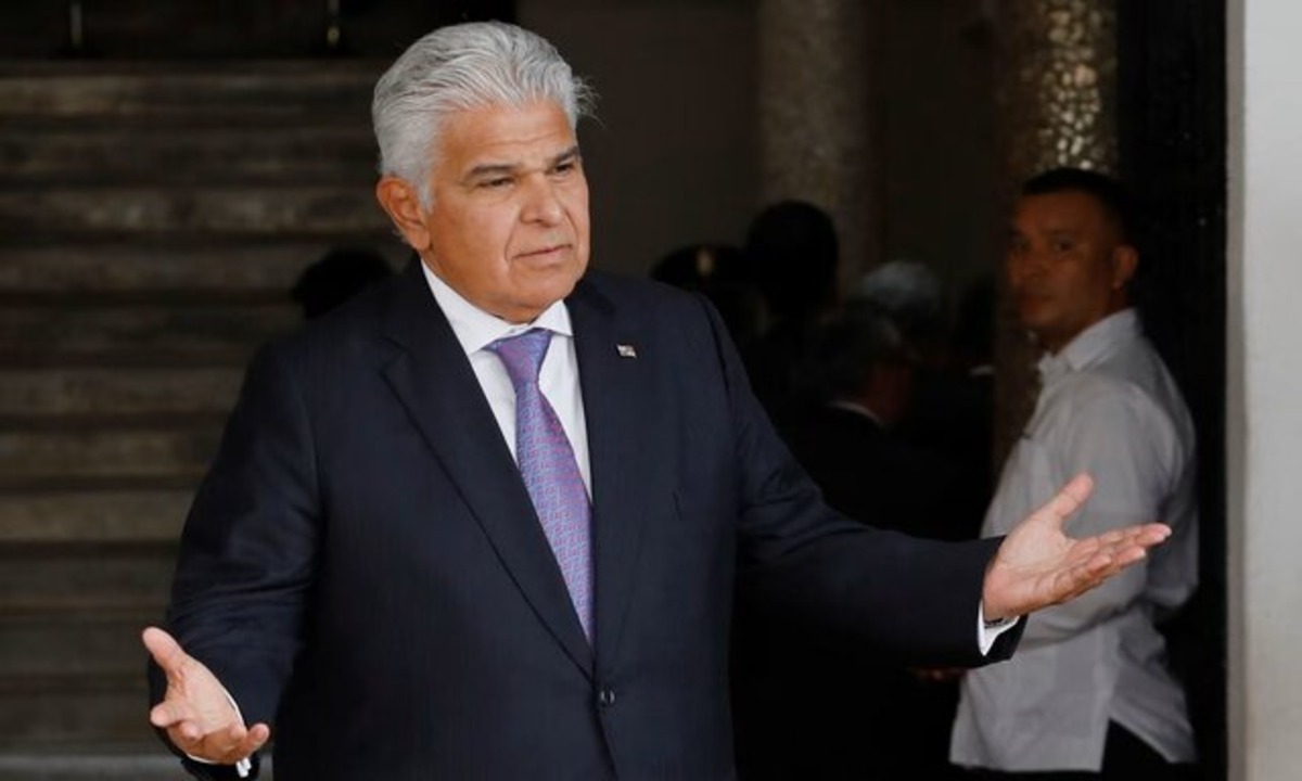 کانال «پاناما» قابل مذاکره نیست