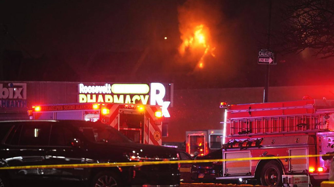 ببینید| آخرین جزئیات از سقوط یک هواپیمای پزشکی در فیلادلفیا