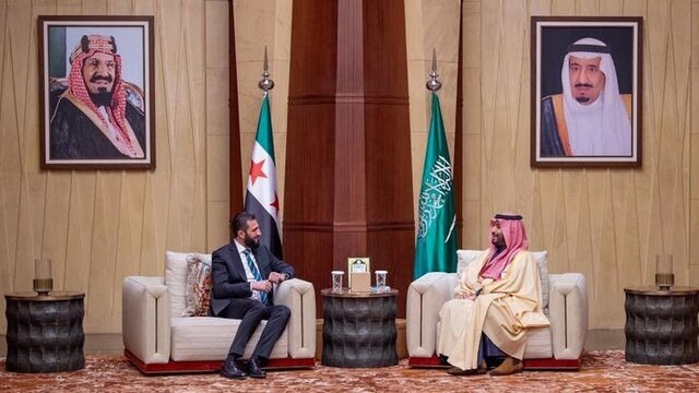 الجولانی با بن سلمان دیدار کرد الجولانی با بن سلمان دیدار کرد