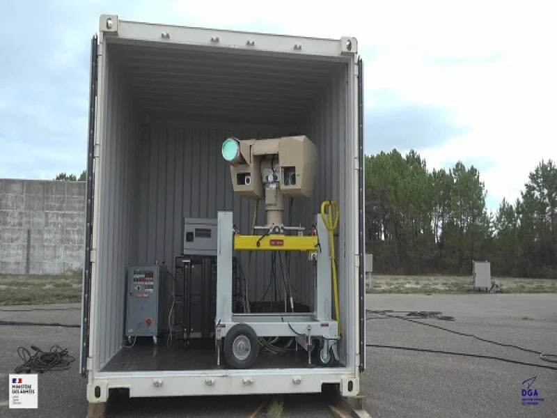 سلاح لیزری ضد پهپاد HELMA-P سلاح لیزری ضد پهپاد HELMA-P