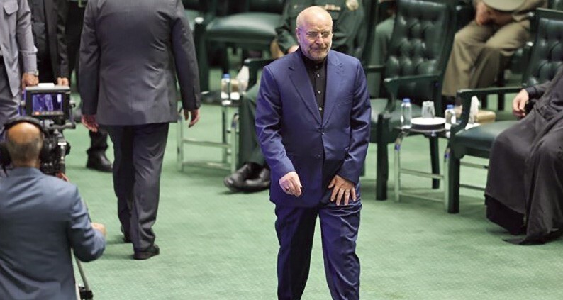 هشدار روزنامه اصلاح‌طلب به رئیس مجلس؛ مراقب جریان تندرو باشید