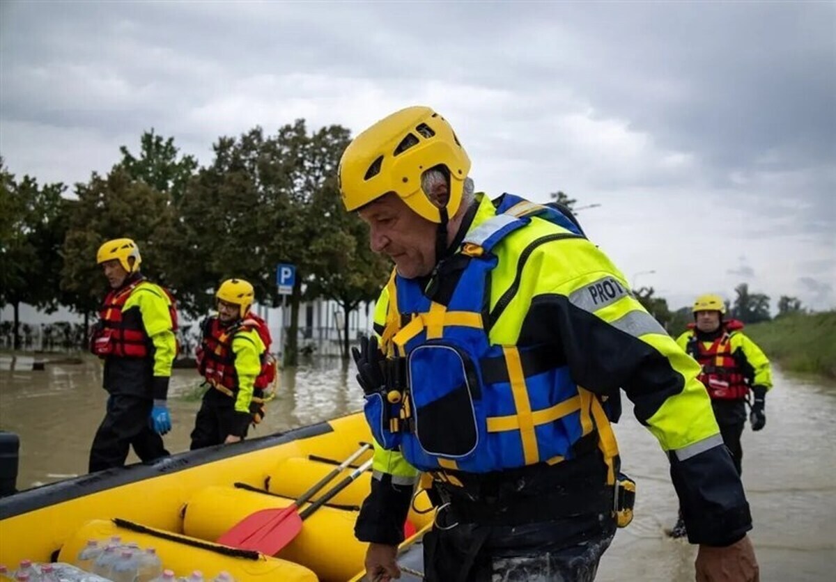 ببینید| سیل خسارتبار در جزیره سیسیل ایتالیا ببینید| سیل خسارتبار در جزیره سیسیل ایتالیا