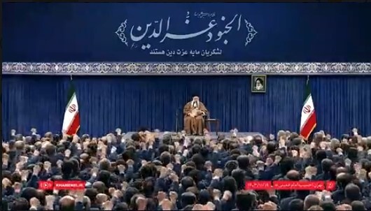 رهبری: آمریکاییها به امنیت ما تعرض کنند، ما هم تعرض میکنیم رهبری: آمریکاییها به امنیت ما تعرض کنند، ما هم تعرض میکنیم