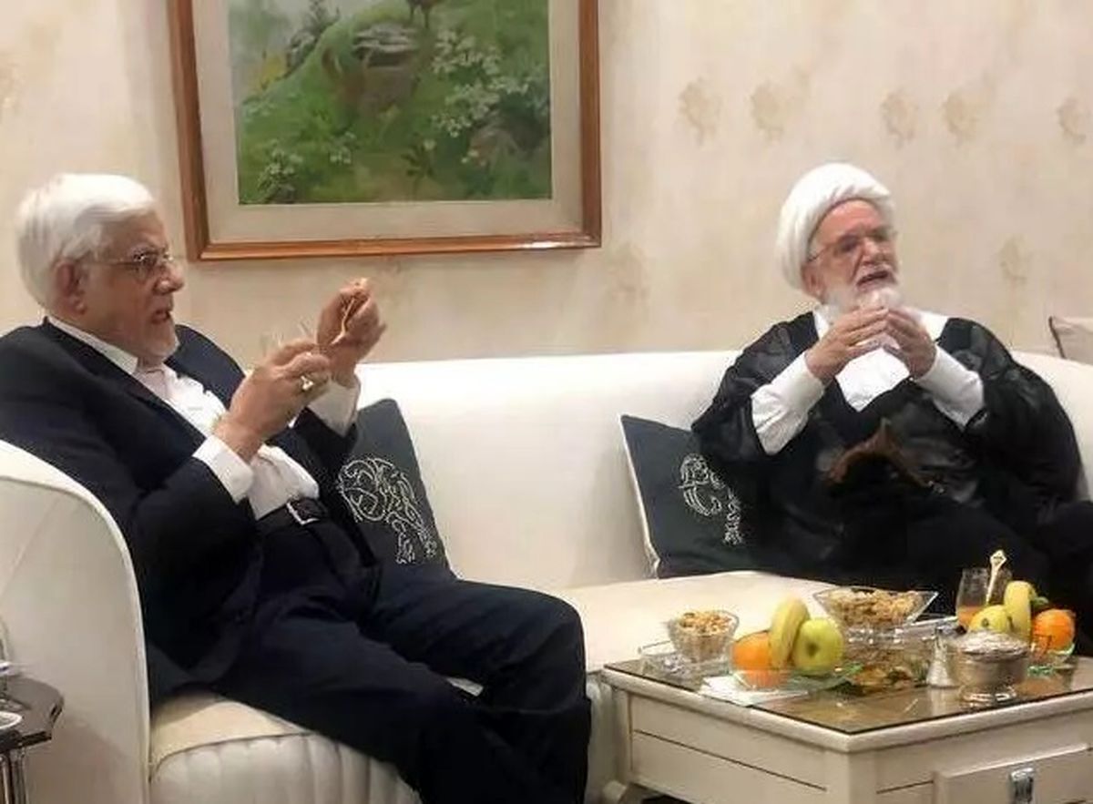  دیدار معاون اول رئیس‌جمهور با کروبی در حصر