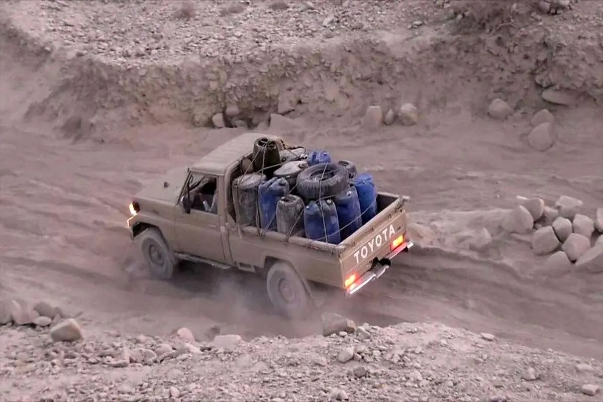 چطور روزی ۳۰ میلیون لیتر سوخت قاچاق می‌شود؟