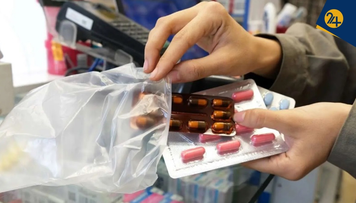 داروخانه‌ها تعطیل می‌شوند؟