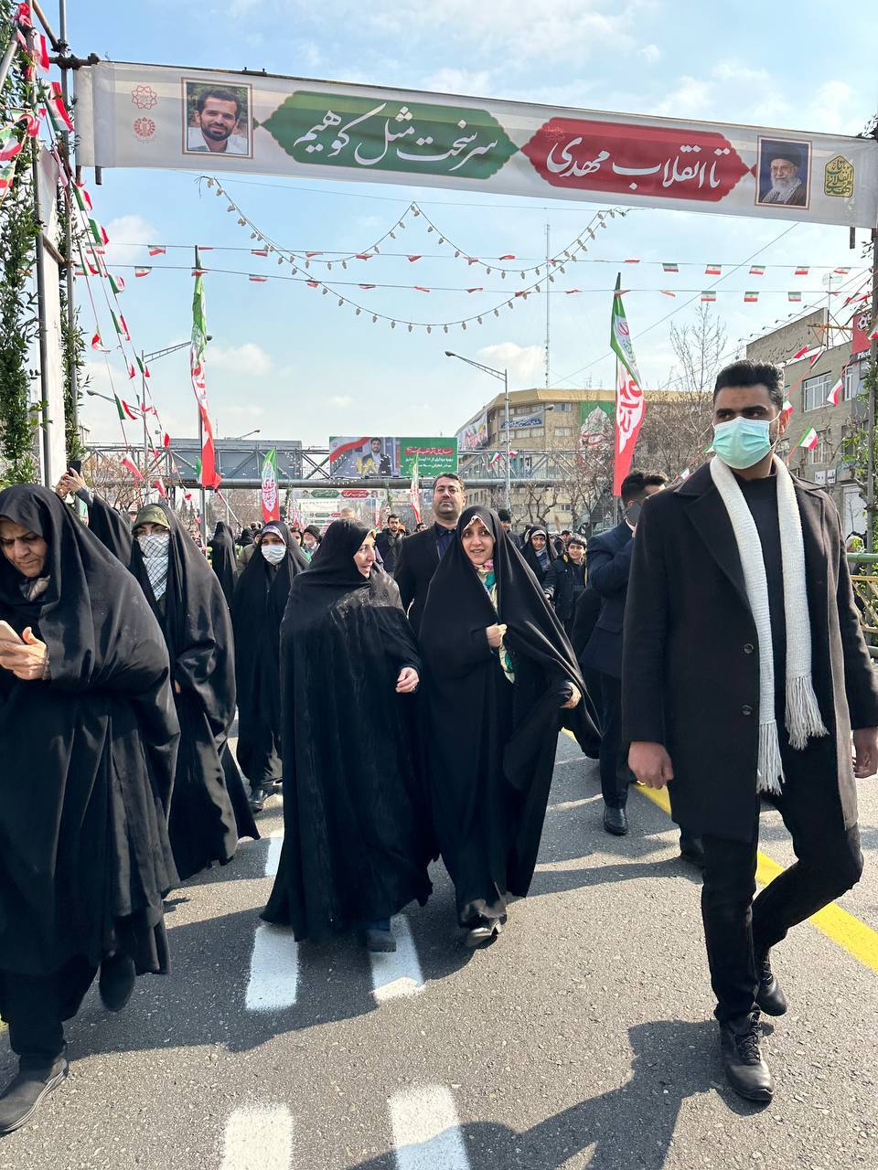 راهپیمایی 22 بهمن ؛ آنها که آمدند، آنها که نیامدند ( درحال تکمیل)