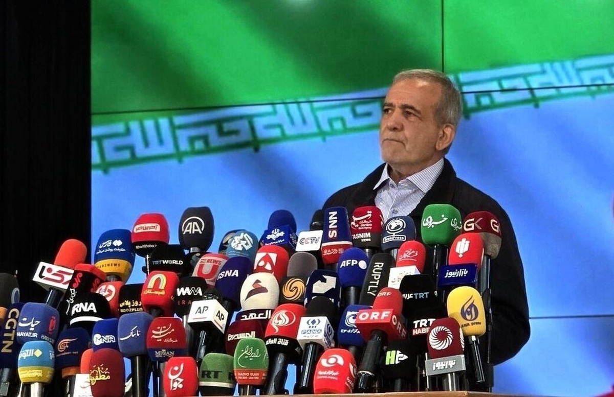 پزشکیان: ترامپ برای به زانو درآوردن انقلاب توطئه می‌کند